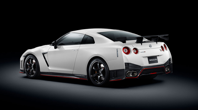 Illustration for article titled HOW The FWD 4WD Front-Motor Nissan GT-R LMP1-H Will Drive And Race.